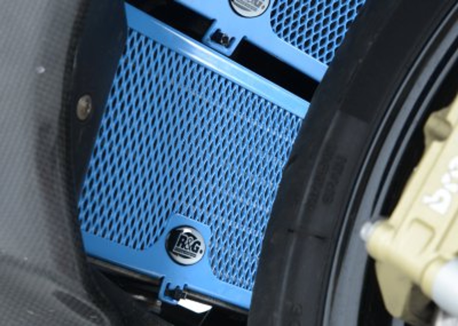 R&G Racing Oil Cooler Guard for BMW S1000RR '10-'18, HP4 / S1000R '14-'20, S1000XR '15-'19 R&G Racing Oil Cooler Guard for BMW S1000RR '10-'18, HP4 / S1000R '14-'20, S1000XR '15-'19